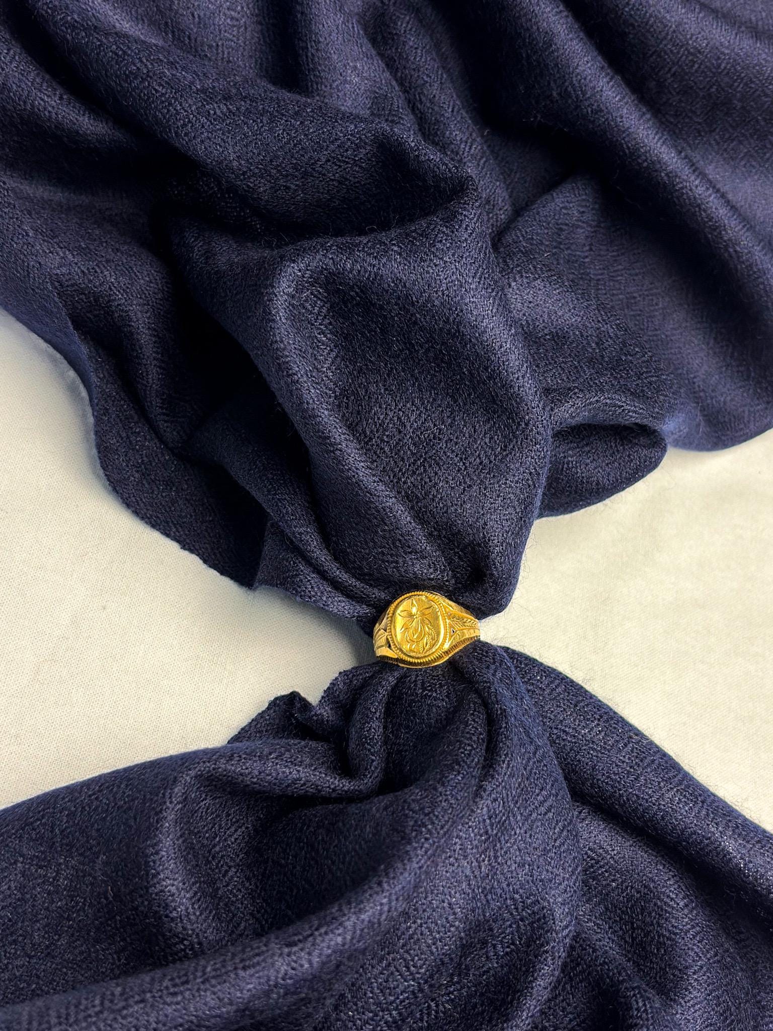 Navy Blue Fine wool