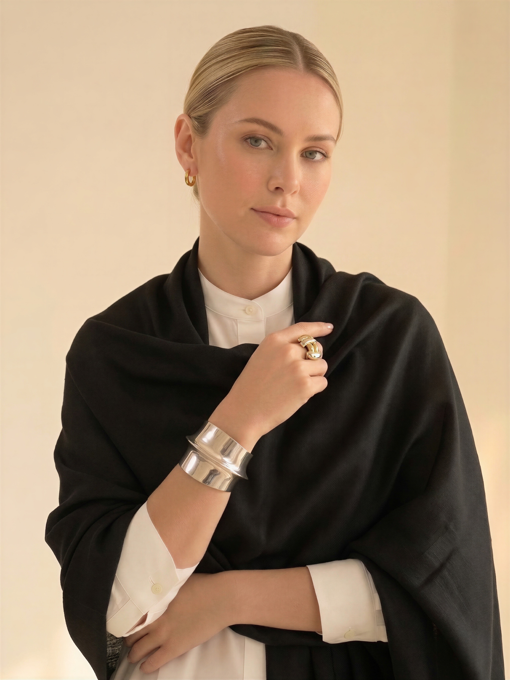 Black Fine wool Stole